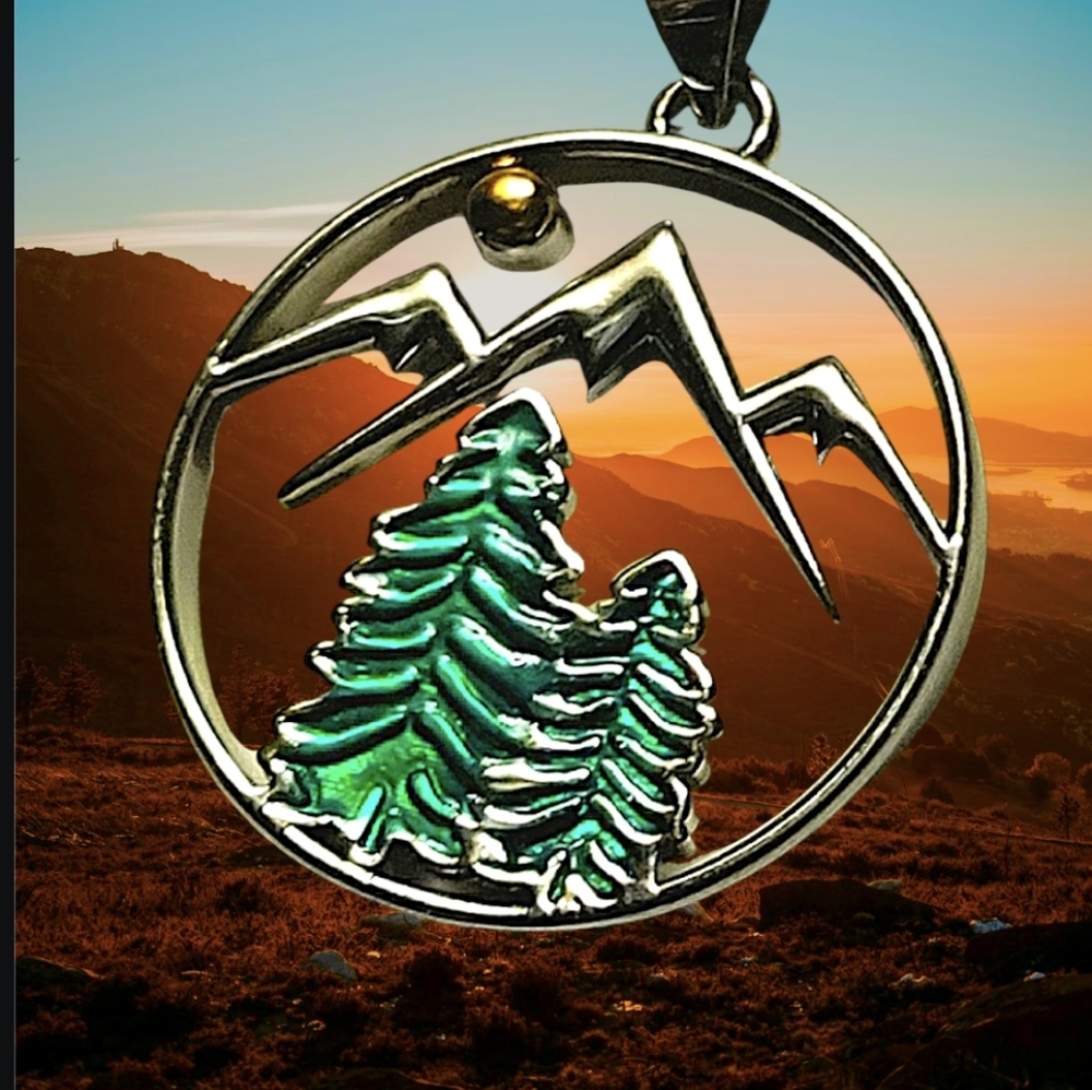 ⛰️🌲NEW Sunrise Mountain and Pine Tree Pendant Necklace